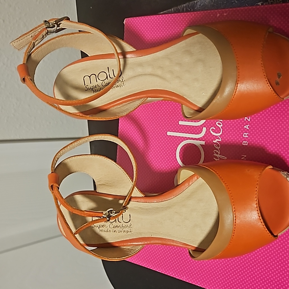 Ladies shoe